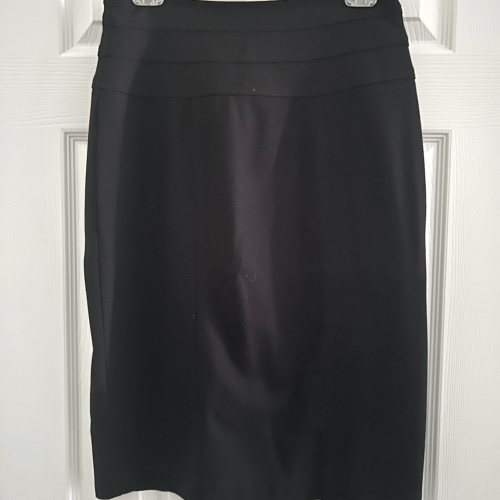 Cabi Elegant Black Pencil Skirt